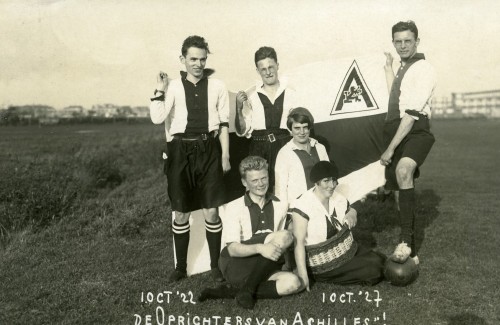 1927 1010 Oprichters  Achilles.jpg
